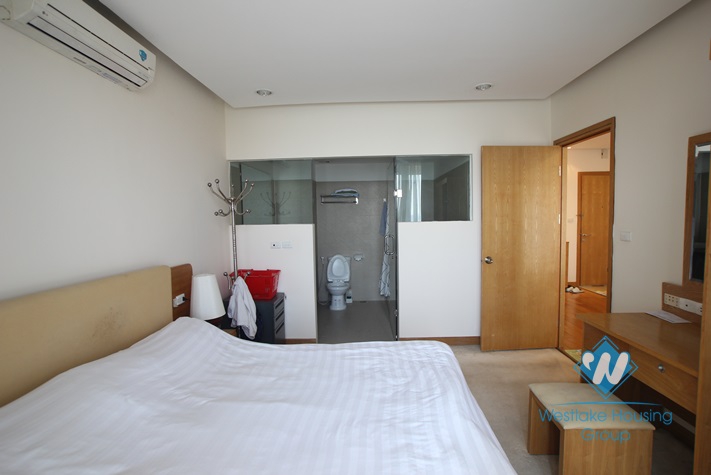 High quality apartment with lake view for rent in Xuan Dieu street, Tay Ho, Hanoi
